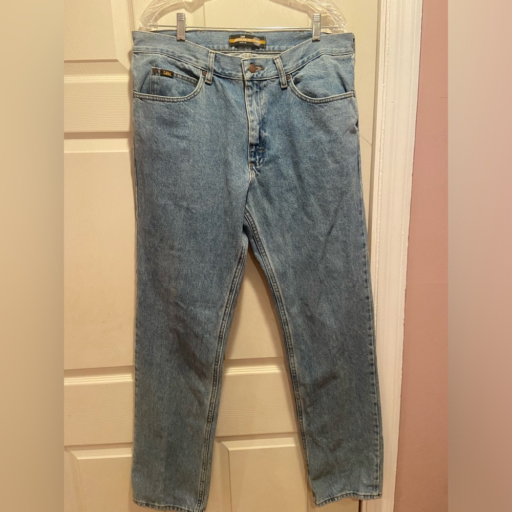 Vintage Lee straight leg  jeans 
W36xL34